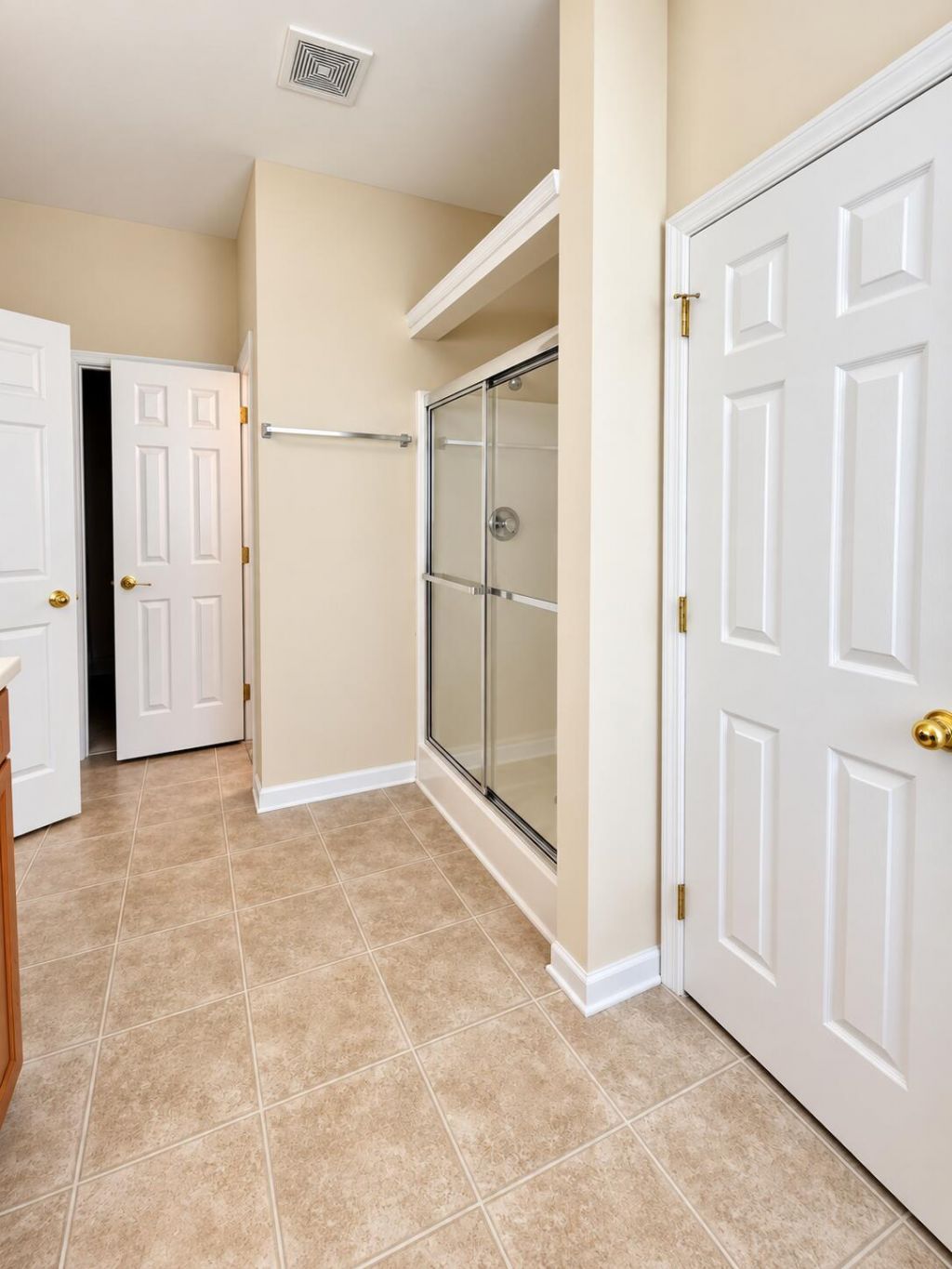 9437 Ayscough Road Photo 21