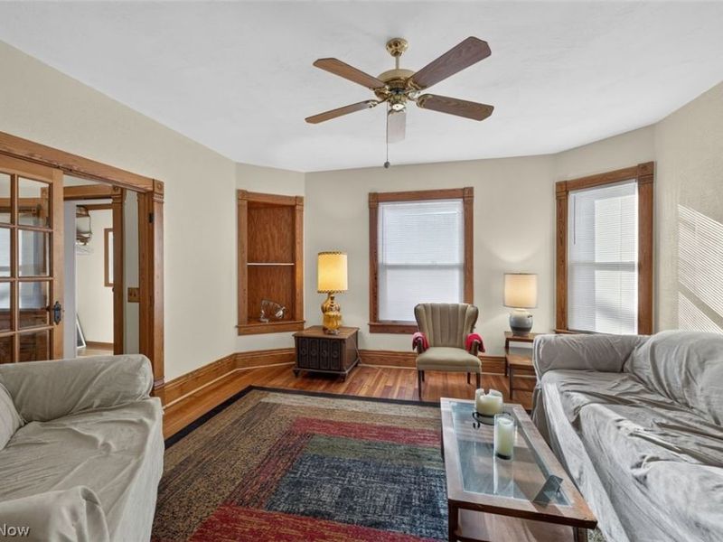 820 6th Street SW, Massillon, OH 44647 Photo 4