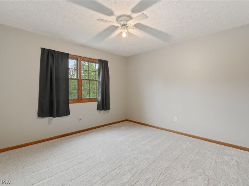 5688 Shallow Creek Avenue, Louisville, OH 44641 Photo 30