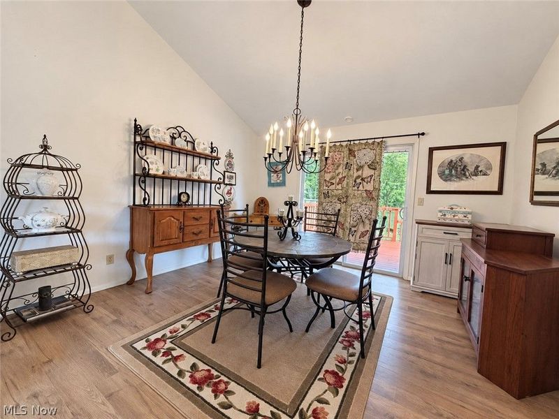 310 Fawnwood Drive, Tallmadge, OH 44278 Photo 15