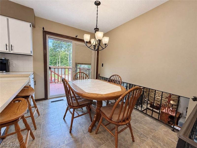 310 Fawnwood Drive, Tallmadge, OH 44278 Photo 21