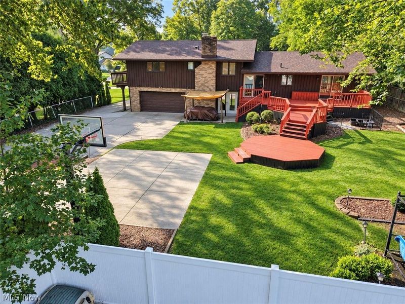 310 Fawnwood Drive, Tallmadge, OH 44278 Photo 9