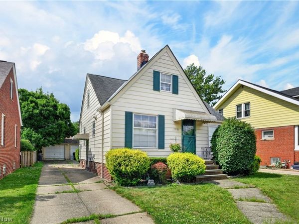 7101 Brownfield Drive , Parma, OH 44129
