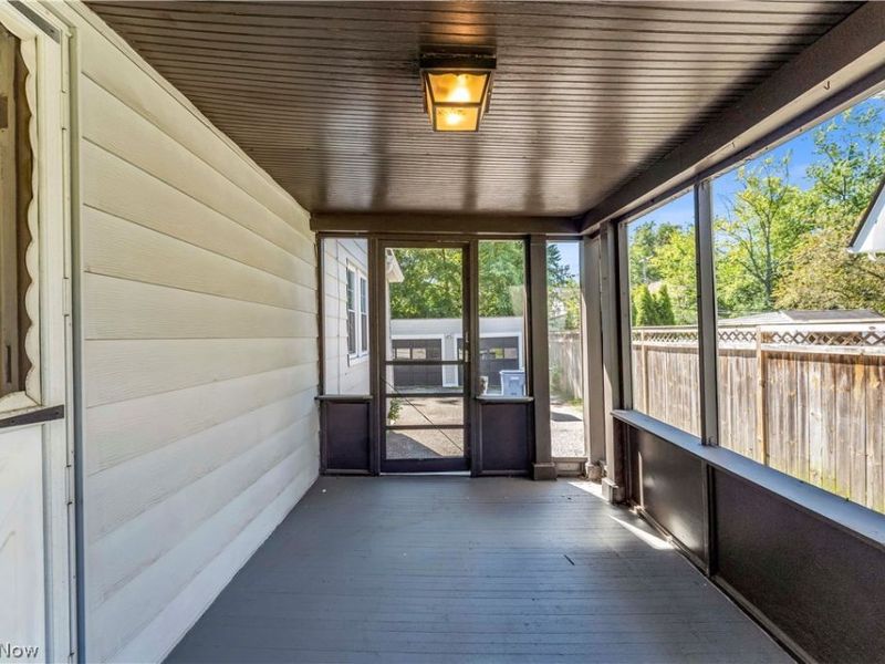 3326 E Scarborough Road , Cleveland Heights, OH 44118 Photo 10