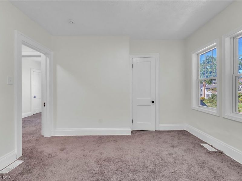 3326 E Scarborough Road , Cleveland Heights, OH 44118 Photo 15