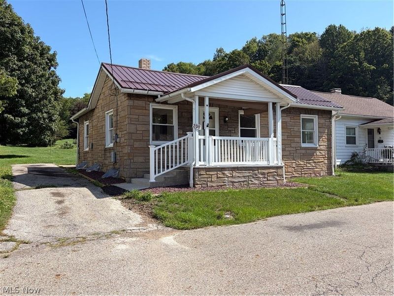 200 Short Street, East Palestine, OH 44413 Photo 1