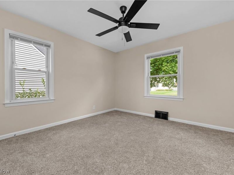 16189 Hummel Road, Brook Park, OH 44142 Photo 12