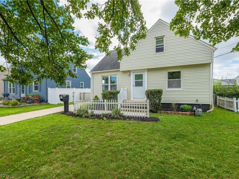 16189 Hummel Road, Brook Park, OH 44142 Photo 2