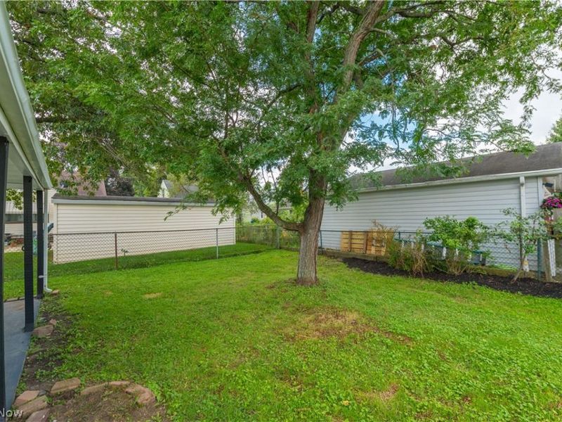 16189 Hummel Road, Brook Park, OH 44142 Photo 28