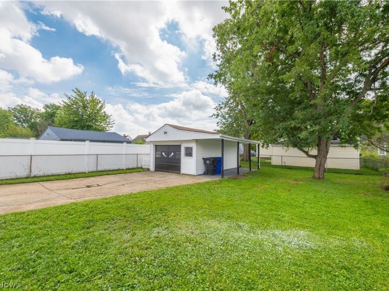 16189 Hummel Road, Brook Park, OH 44142 Photo 29