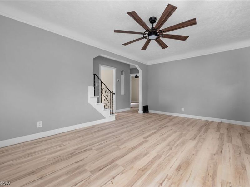 16189 Hummel Road, Brook Park, OH 44142 Photo 5