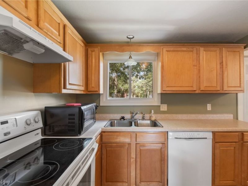 3735 Harrison Avenue NW, Canton, OH 44709 Photo 16