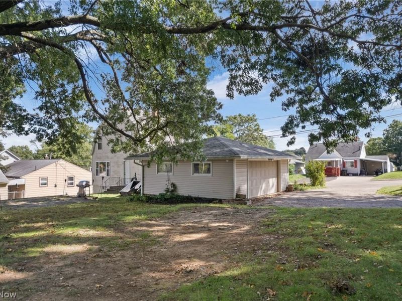 3735 Harrison Avenue NW, Canton, OH 44709 Photo 7
