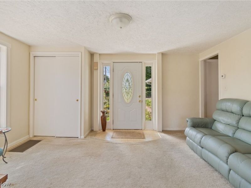 3735 Harrison Avenue NW, Canton, OH 44709 Photo 8