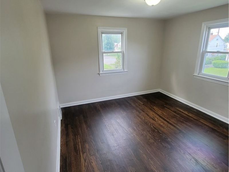 851 E 232nd Street, Euclid, OH 44123 Photo 15