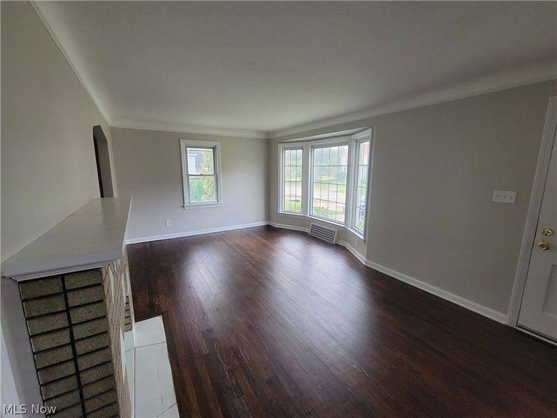851 E 232nd Street, Euclid, OH 44123 Photo 3