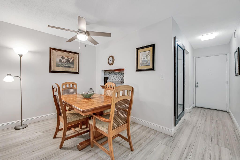 2855 Garden Drive S, Unit 102, Palm Springs, FL 33461 Photo