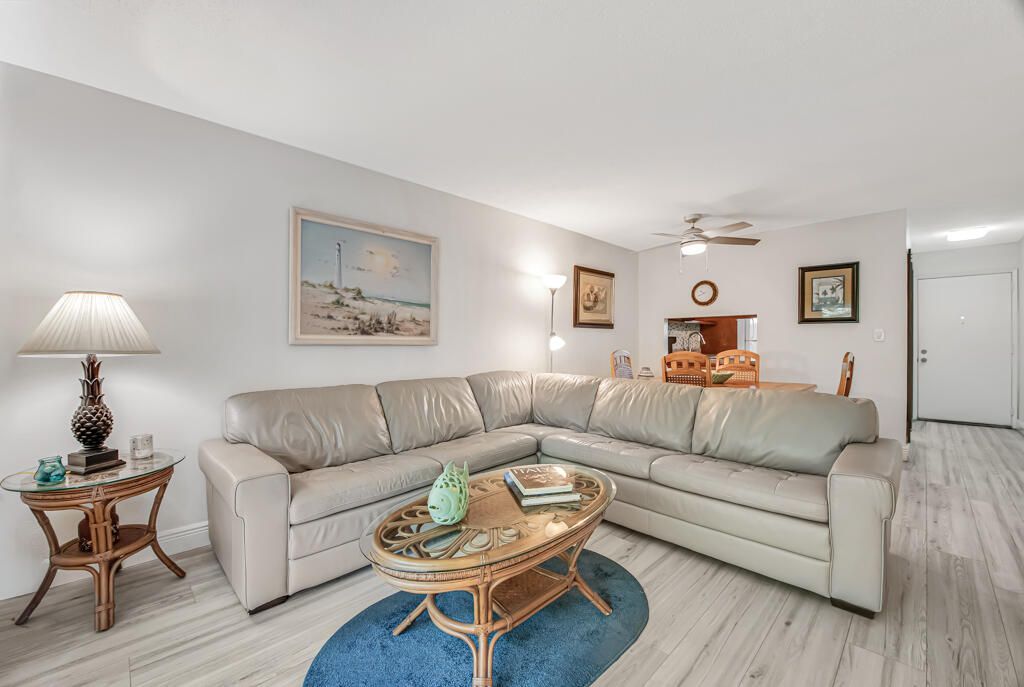 2855 Garden Drive S, Unit 102, Palm Springs, FL 33461 Photo