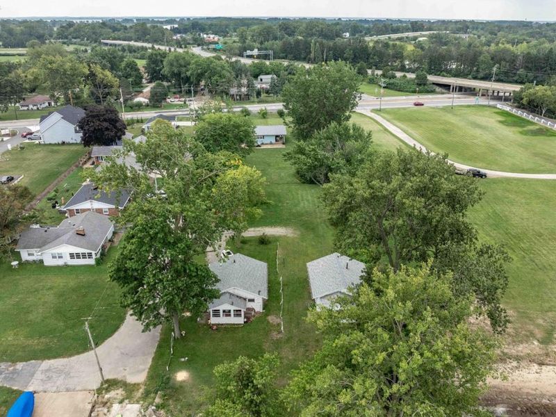 116 N Shawnee Drive, Port Clinton, OH 43452 Photo 12