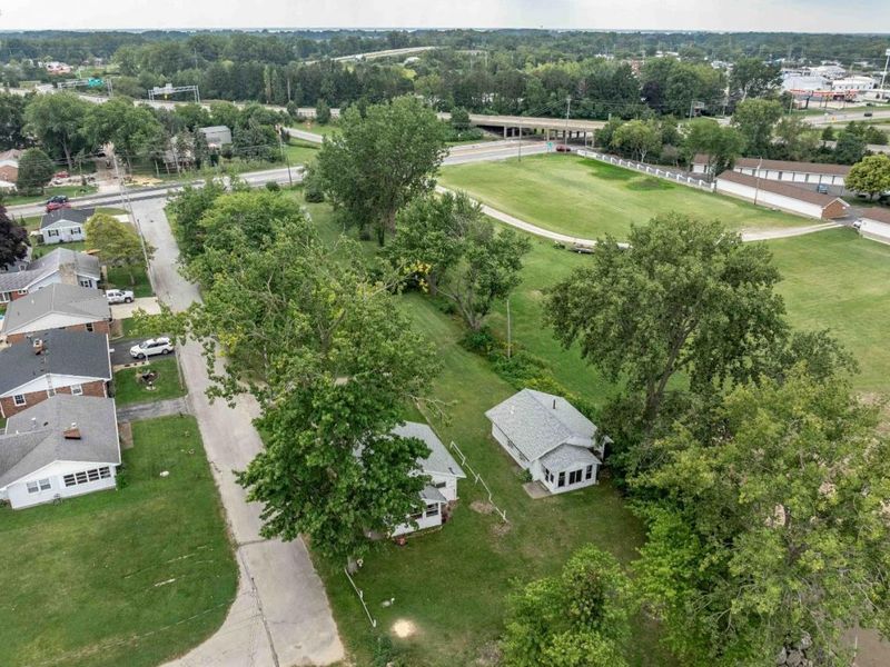 116 N Shawnee Drive, Port Clinton, OH 43452 Photo 13
