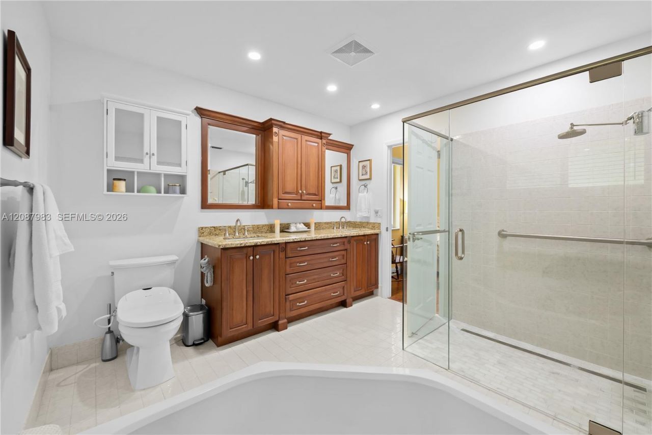 6581 Falconsgate Ave, Davie, FL 33331 Photo