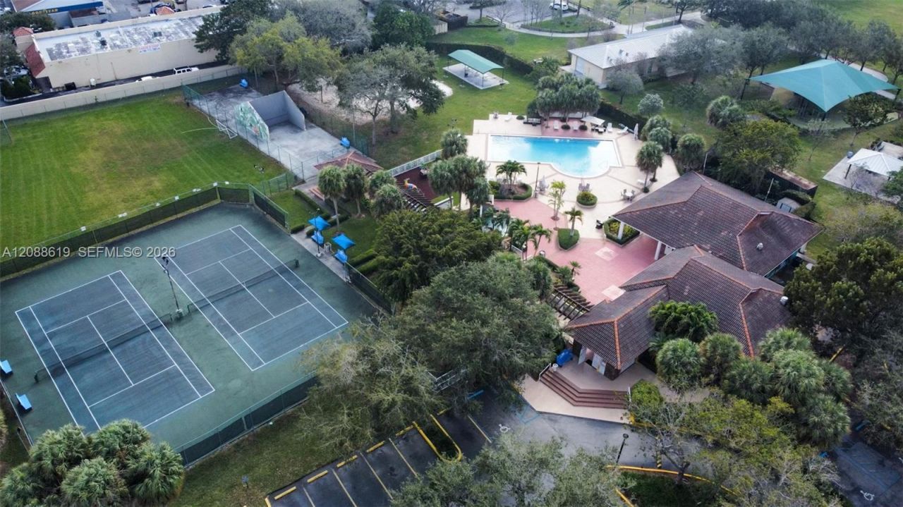14935 SW 104th St, Unit 5-105, Miami, FL 33196 Photo