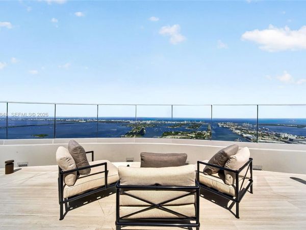 1400 Biscayne Blvd , Unit 705, Miami, FL 33132