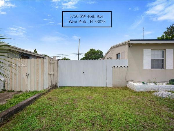 3750 SW 46th Ave , Unit EFF, West Park, FL 33023