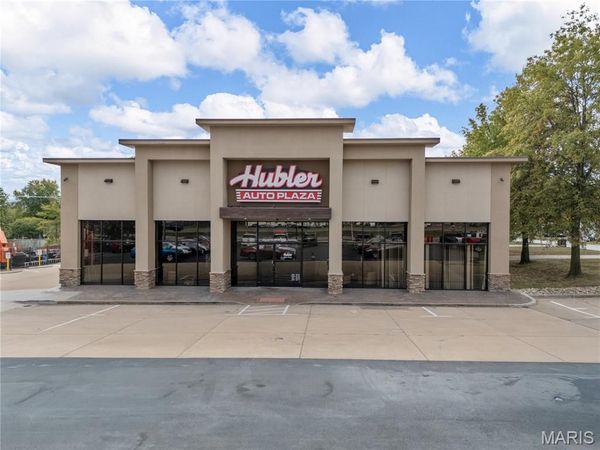 9084 Veterans Memorial Parkway , O'Fallon, MO 63366