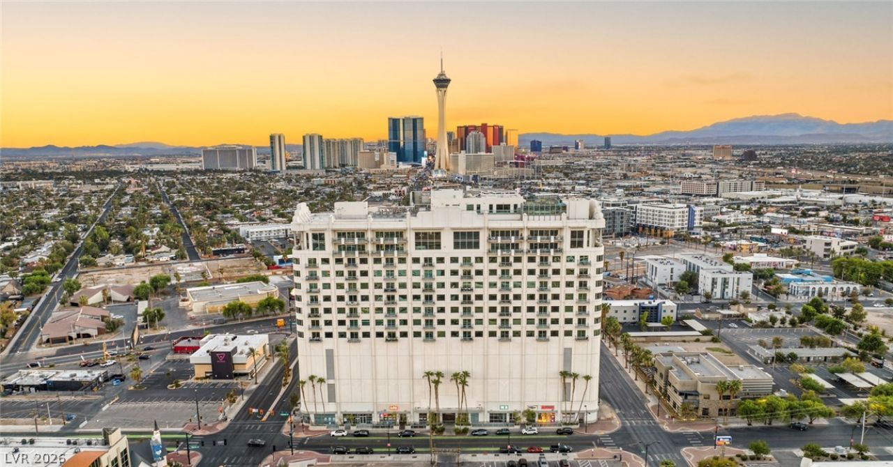 900 S Las Vegas Boulevard , Unit 1505, Las Vegas, NV 89101 Main Photo