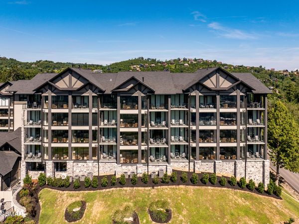 855 Campbell Lead Road, Gatlinburg, TN 37738