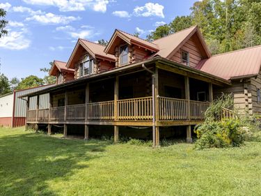 439 Elisha Creek Road, Big Creek, KY 40914