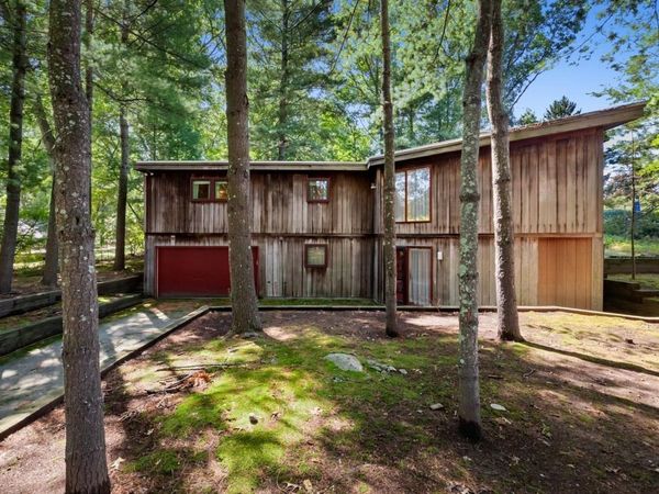 1748 Trapelo Rd, Waltham, MA 02451