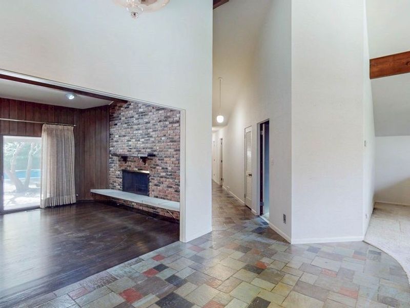 31850 Creekside Drive, Pepper Pike, OH 44124 Photo 4