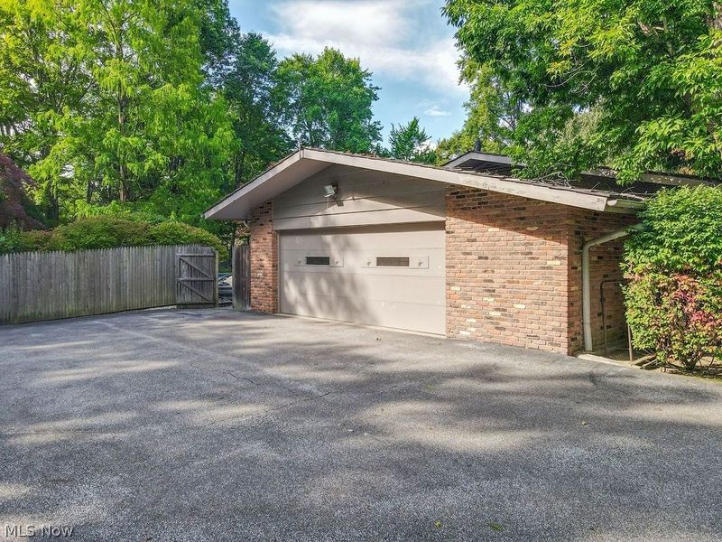 31850 Creekside Drive, Pepper Pike, OH 44124 Photo 43