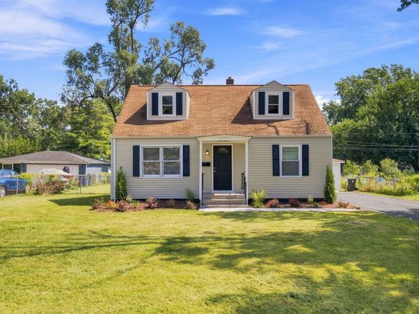 14441 Knox Avenue , Midlothian, IL 60445