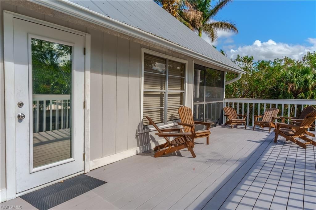 5058 Seahorse Ave, Naples, FL 34103 Photo