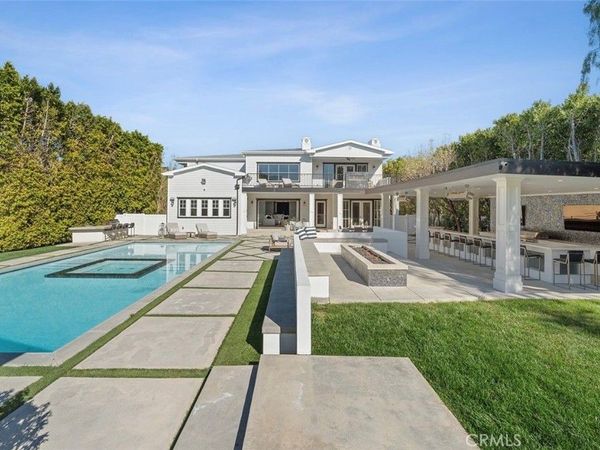 17528 Jayden Lane, Encino, CA 91316