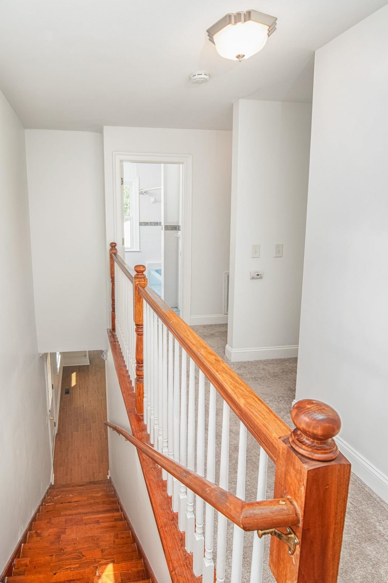 328 Queen St.  Photo 19