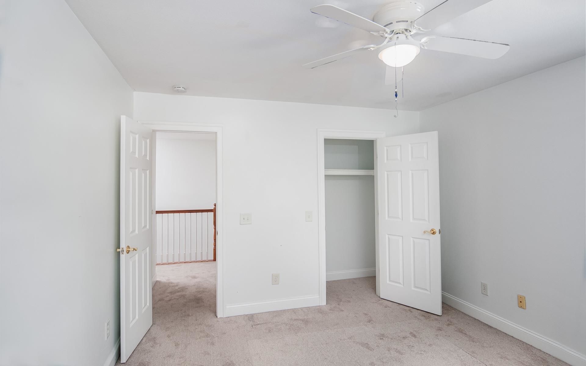 328 Queen St.  Photo 23