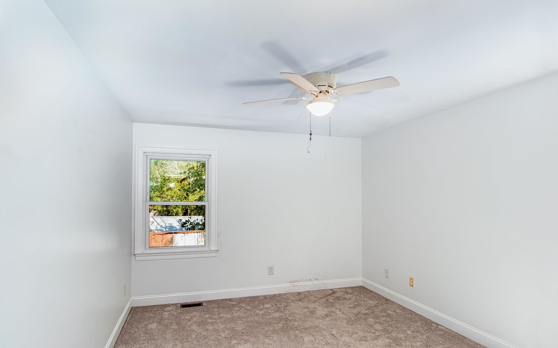 328 Queen St.  Photo 24