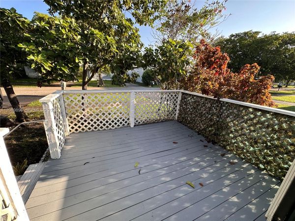 3028 SW 50th St , Dania Beach, FL 33312