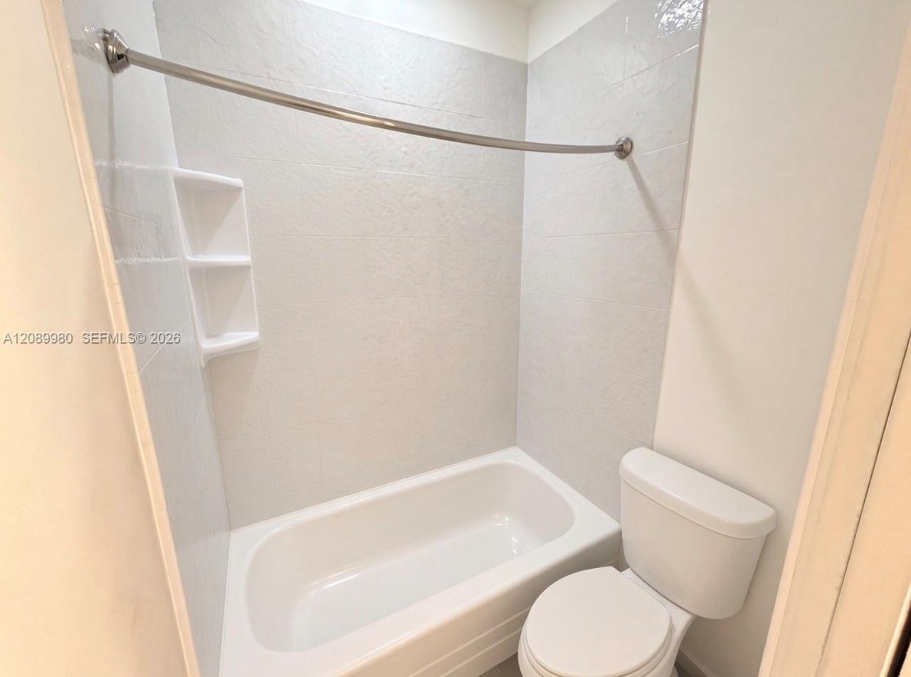 85 Gulfstream Rd , Unit 105A, Dania Beach, FL 33004 Photo