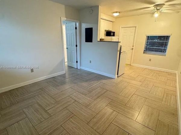 11890 NE 16th Ave , Unit 4, Miami, FL 33161