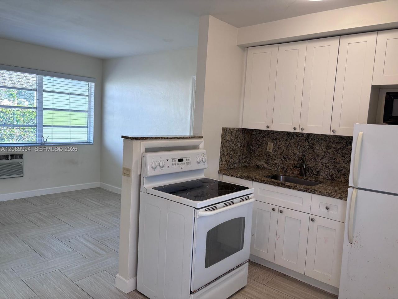 11890 NE 16th Ave, Unit 4, Miami, FL 33161 Photo