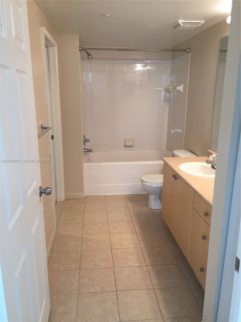 1919 Van Buren St , Unit 215A, Hollywood, FL 33020 Photo