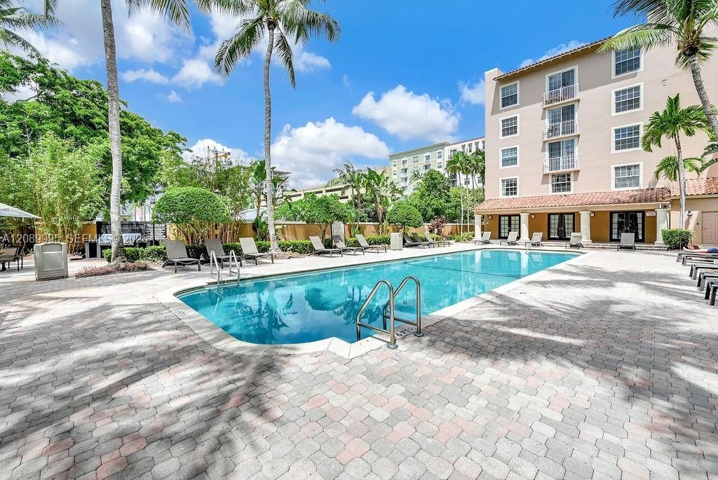 1919 Van Buren St , Unit 215A, Hollywood, FL 33020 Photo