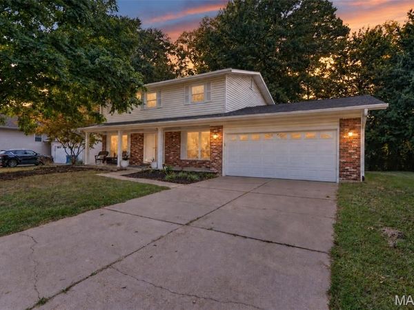 229 Cole Boulevard, St Charles, MO 63301