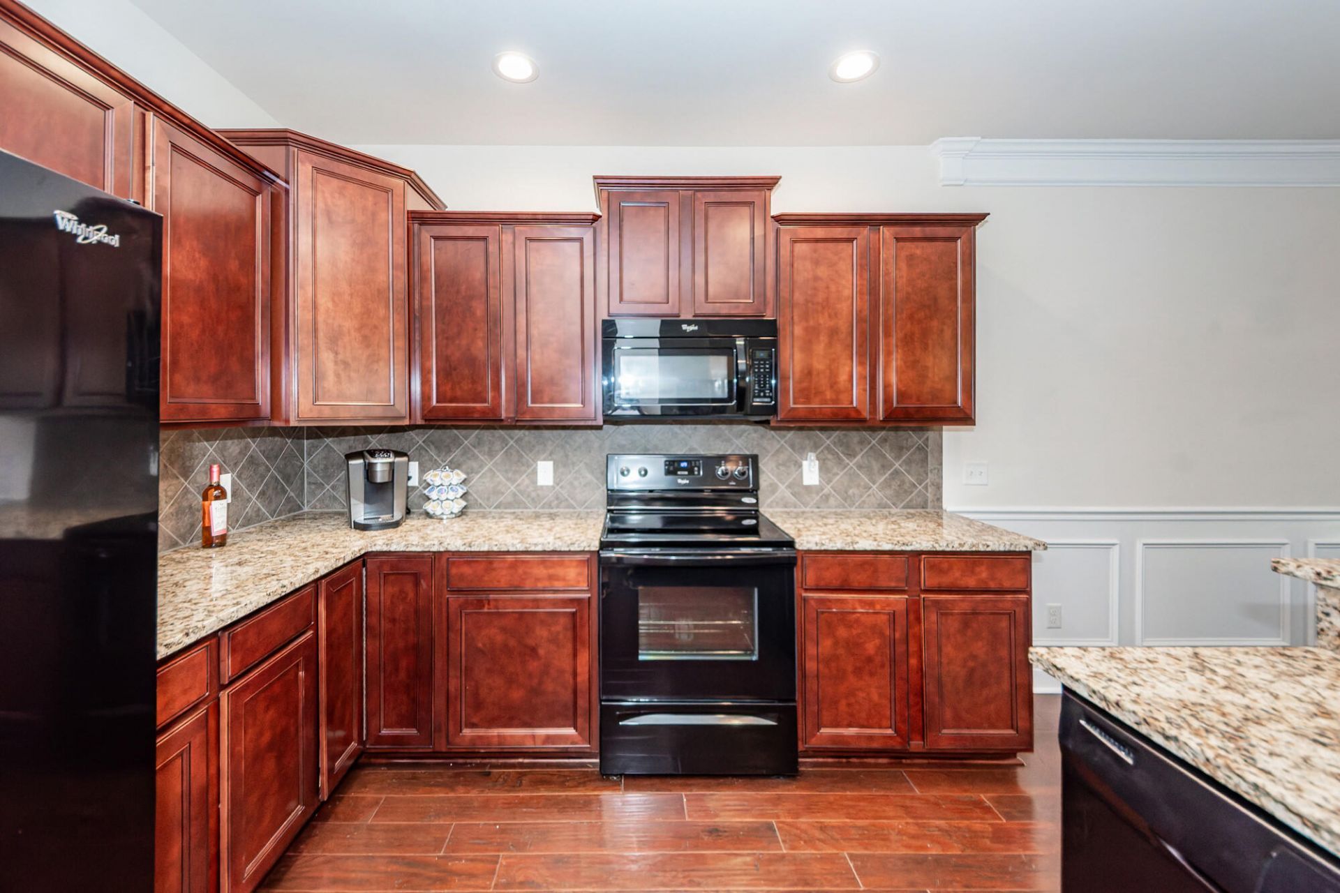 477 Eastern Isle Avenue Photo 15