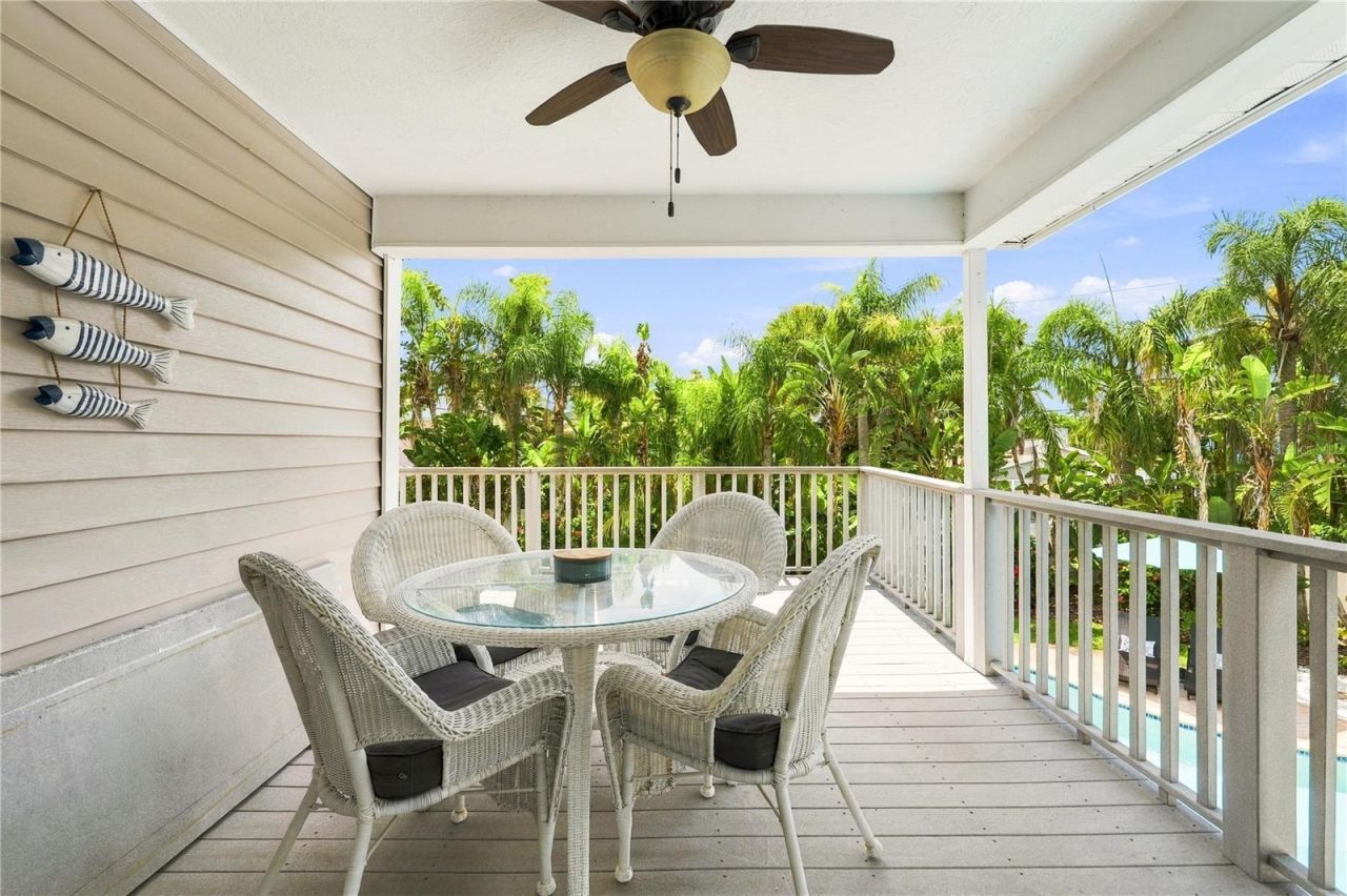 112 6th Street, Belleair Beach, FL 33786 Photo